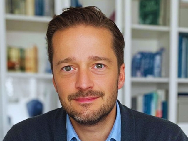 Dem Monster hinter der Tür ins Auge sehen – Resilienz im Alltag