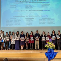 2019-1ß-12_Absolventen-Diploma_SZ Bochum Hannover Leipzig
