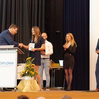 Buchpreisverleihung an die Jahrgagsbesten